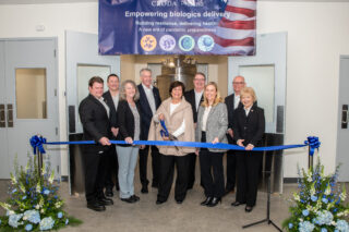 Ribbon Cutting DSC 8345 1